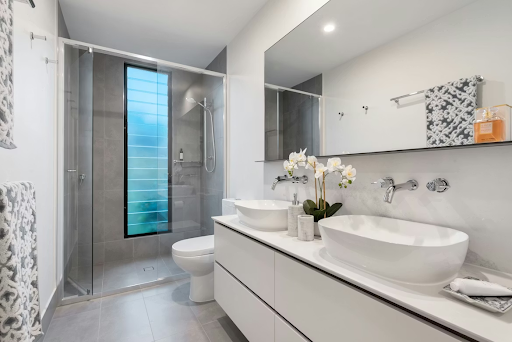 bathroom tile contractor